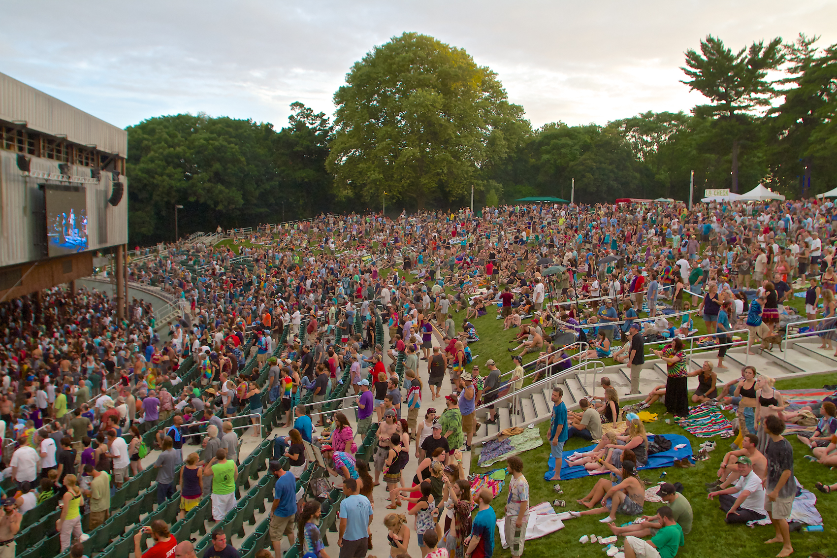 Further
The Mann Center
Philadelphia, Pa 
July 13, 2013 

DerekBrad.com